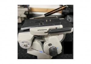 Vinten Vector 700 usado: cabezal pesado fluido con giro e inclinación con trípode HDT-1