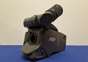 Câmera ARRIFLEX D-21 usada