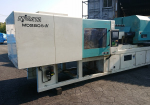 Niigata MD280SV injection molding machine