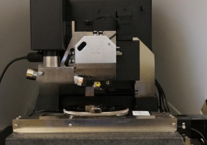 Microscopio con sonda a scansione D3100AFM Digital Instruments