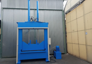 Hydraulic guillotine shear Gester TN-100