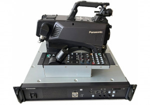 Panasonic AK-HC3900GSJ - Telecamera da studio in fibra HD HDR da 2/3" usata aggiornabile a 4K con periferiche