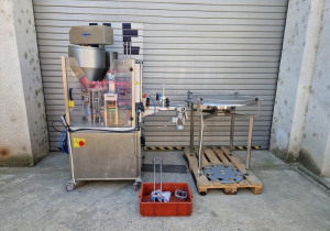 Máquina llenadora y selladora de yogur Nirosta NOVA CR8 ECO
