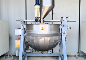 Jacketed mixer 450 L used