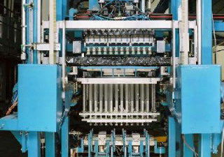 Macchina per lo stampaggio di candele con controllo Siemens S5
