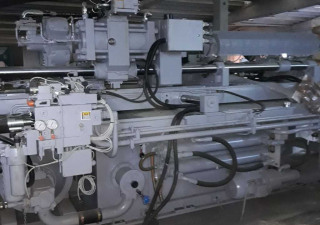 INJECTION MOLDING MACHINE REAL 500