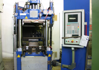 Máquina de moldagem por injeção de plástico FREUDENBERG FAINJECT 2000