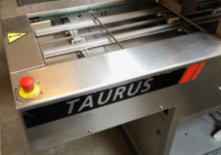 Ulma Taurus 300