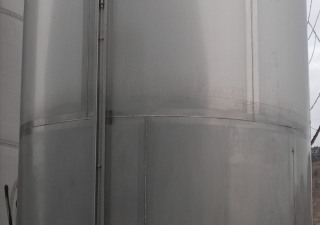 Storage Tank with Flat Bottom in AISI 304 40.000 Liter