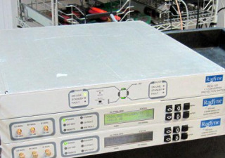 Interruttore di ridondanza del convertitore di frequenza Radyne RCU-101