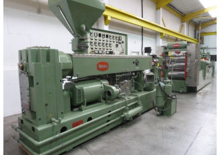 890mm Welex sheet line 90mm extruder. Die  3 roll stack, haul off and Famco guillotine.