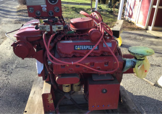 Motore della pompa antincendio marina Caterpillar 3208