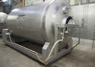 Vacuum Tumbler With Cooling System