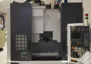 Used Mori Seiki NV 4000 DCG Machining center - vertical