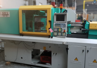 Arburg 420S-800-150 + robot Multilift Injection moulding machine
