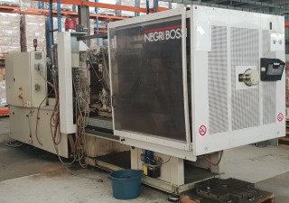 Μηχανή χύτευσης με έγχυση Negri Bossi V270-1450