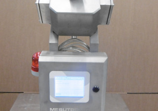Έλεγχος μετάλλου Mesutronic MN 5.1 PW50 για χύμα υλικά κ.λπ.