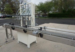 Máquina de enchimento de líquido de linha reta RJM 8 bicos, bicos de pressão e gravidade