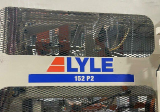 Gebruikte Lyle 152 P2 Trim Press