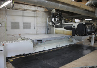 Routech Record 240 5' x 12' CNC Router