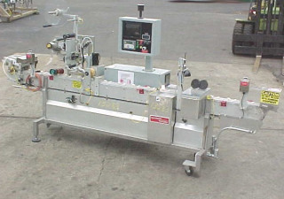 Accraply Pressure Sensitive Wipe On Top Wipe On Labeler