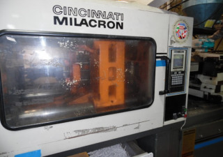 Cincinnati Milacron 220-Ton Plastic Injection Molding Machine 1995