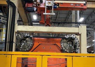 Used 1488 Ton Husky Quadloc Qt1350 Rs155/145 Injection Molding Machine