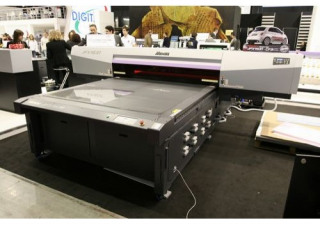 Mimaki Jfx plus-1631 Flatbed Inkjet Printer