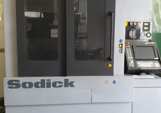 Sodick AQ750L Wire cutting edm machine