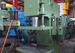 WMW - Zeulenroda PYXE100S1 C-frame press