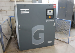 Compressore d'aria Atlas Copco modello GA30VSD FF, 40 HP