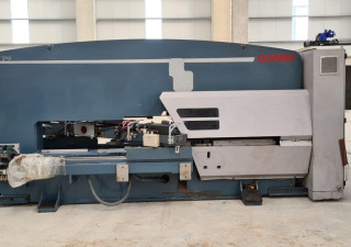 Durma TP-9 ponsmachine met CNC-besturingseenheid