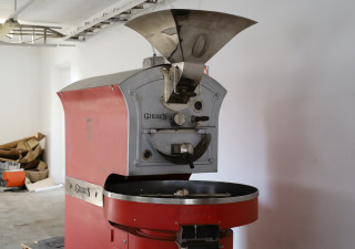 Giesen W15 coffee roaster + destoner