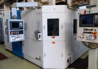 Komatsu GPM 200F2-3 Tool grinding machine