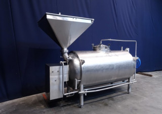 Kronjysk stál a/s Vacuum mixing and Cooking vessel Mixer