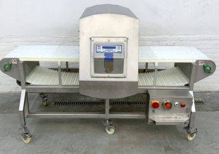 Loma IQ3 Metal detector