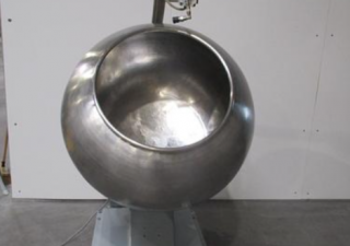 Walter Brucks - Coating pan