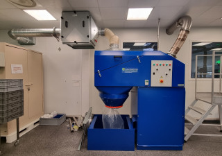 Lundberg WasteTech 140 Cleaning and sterilizing machine