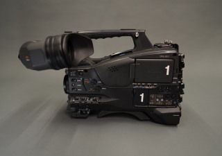 Filmadora Sony PMW-500 Full HD XDCAM – Usada
