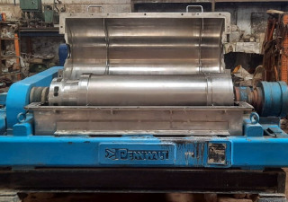 Pennwalt fabrique une centrifugeuse de décantation à grande vitesse P 3400