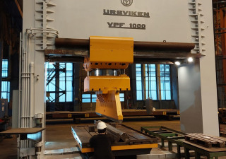 Used Hydraulic press Ursviken - VPF 1000/800-5,0
