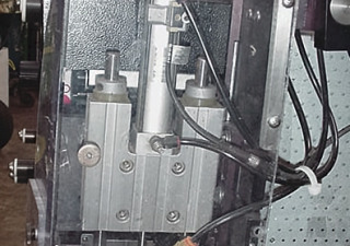 Etichettatrice Quadrel sensibile alla pressione usata Quadrel Rh Q 32