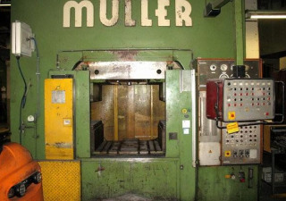 Müller-Weingarten PUK 2000-10.1.2 Hydraulic press