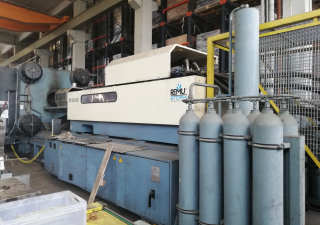 Used Remu HMSY 2200 Injection moulding machine