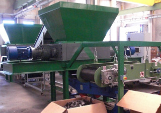 TIRE RECYCLING LINE 3 T/h 5 mm.granulate