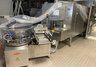 Bausch + Ströbel FAW 2001 / DST 3470 fully automatic line for washing and drying/sterilizing of vials, etc