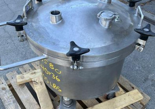 Used Tank, 26 Gallon, 100 Liter, S/st, 17 PSI, Removable Top