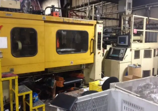 Used 225 Ton Husky Injection Molding Machine For Sale