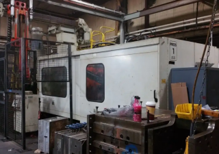 Used 600 Ton Husky Injection Molding Machine For Sale