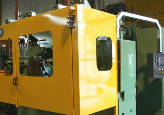 Macchina per lo stampaggio mediante soffiatura a estrusione continua Bekum modello Hbv-202 ricostruita